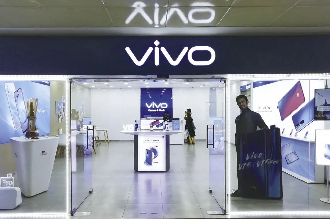 圖為印度新德里一家vivo手機(jī)專賣店。（視覺中國） 