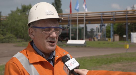 斯梅戴雷沃钢厂首席运营官瓦拉丹·米哈伊洛维奇接受总台记者采访