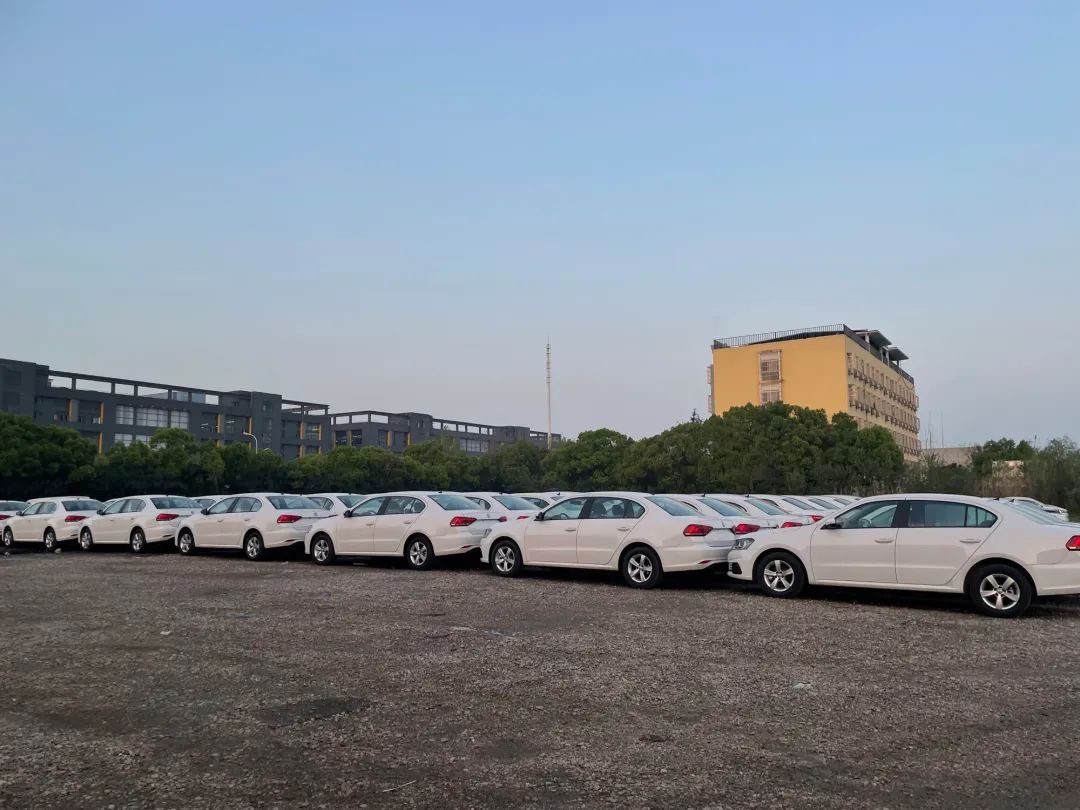 奔馳最高降價(jià)20萬，湖北車市價(jià)格戰(zhàn)持續(xù)，傳統(tǒng)汽車大省發(fā)生了什么？-36氪