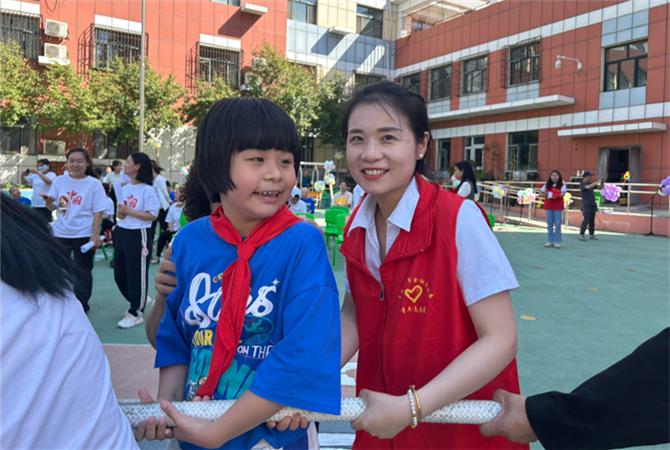 20250522大十字支行團支部助力全國助殘日活動1_副本 (3)