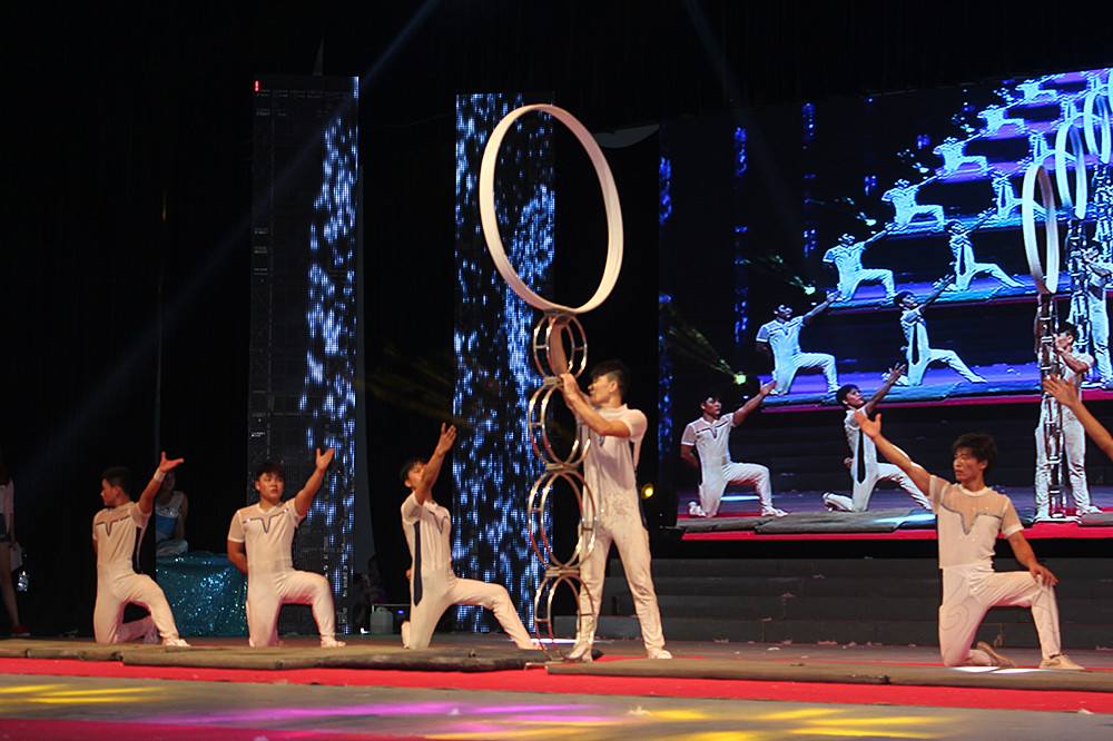 吳橋雜技秀 ( 全完 )-中關(guān)村在線攝影論壇