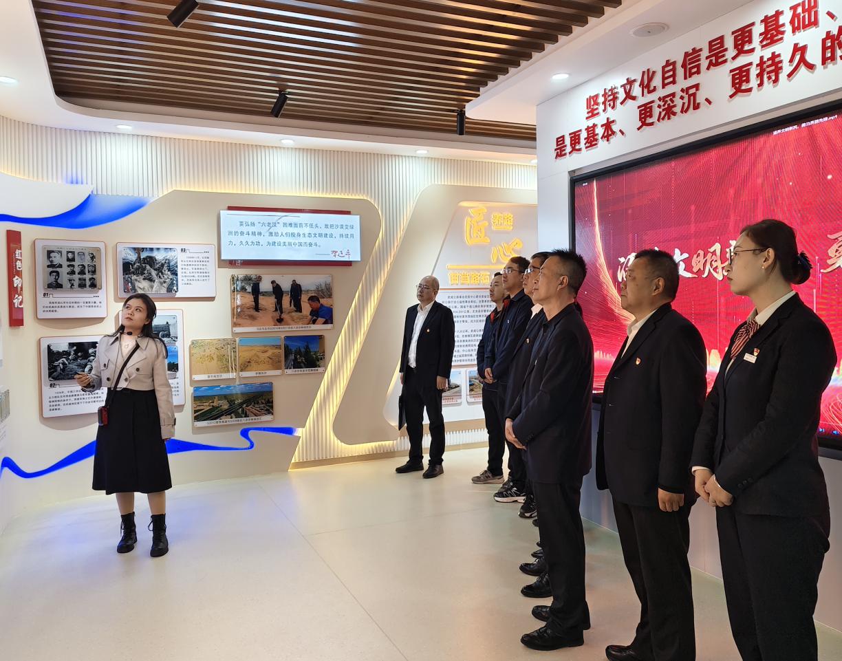 圖示, 示意圖

中度可信度描述已自動生成:ver1