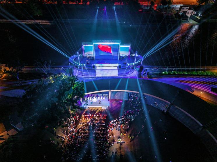 “文艺直通车”开进街巷 文化惠民激活基层文艺生态