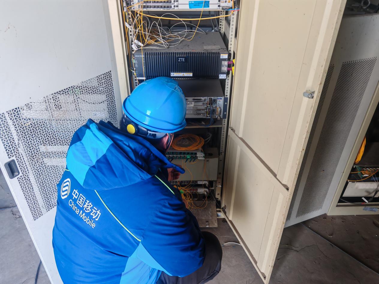 c1df42db8919327de0e7fffca5d52fc7