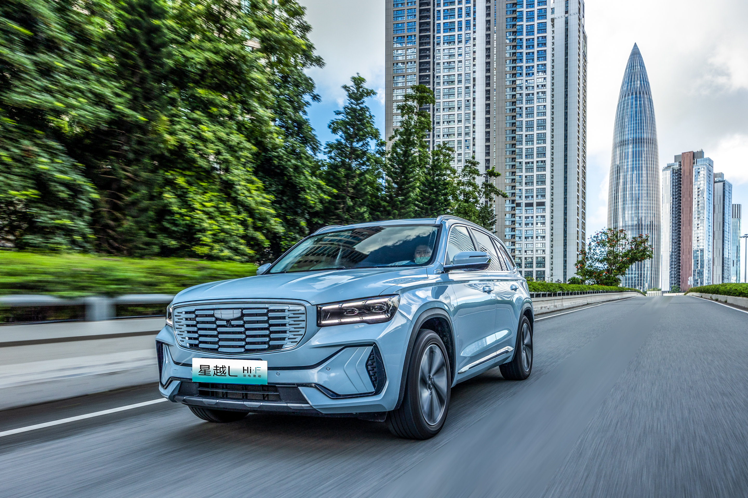 吉利新能源转型加速，国产一哥能否再次弯道超车？_凤凰网汽车_凤凰网