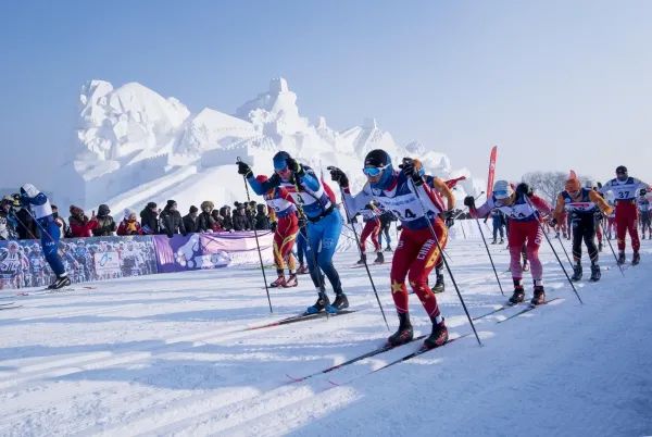 巧借“冬风”！长春以冰雪经济为高质量发展赋能！|滑雪场_新浪新闻