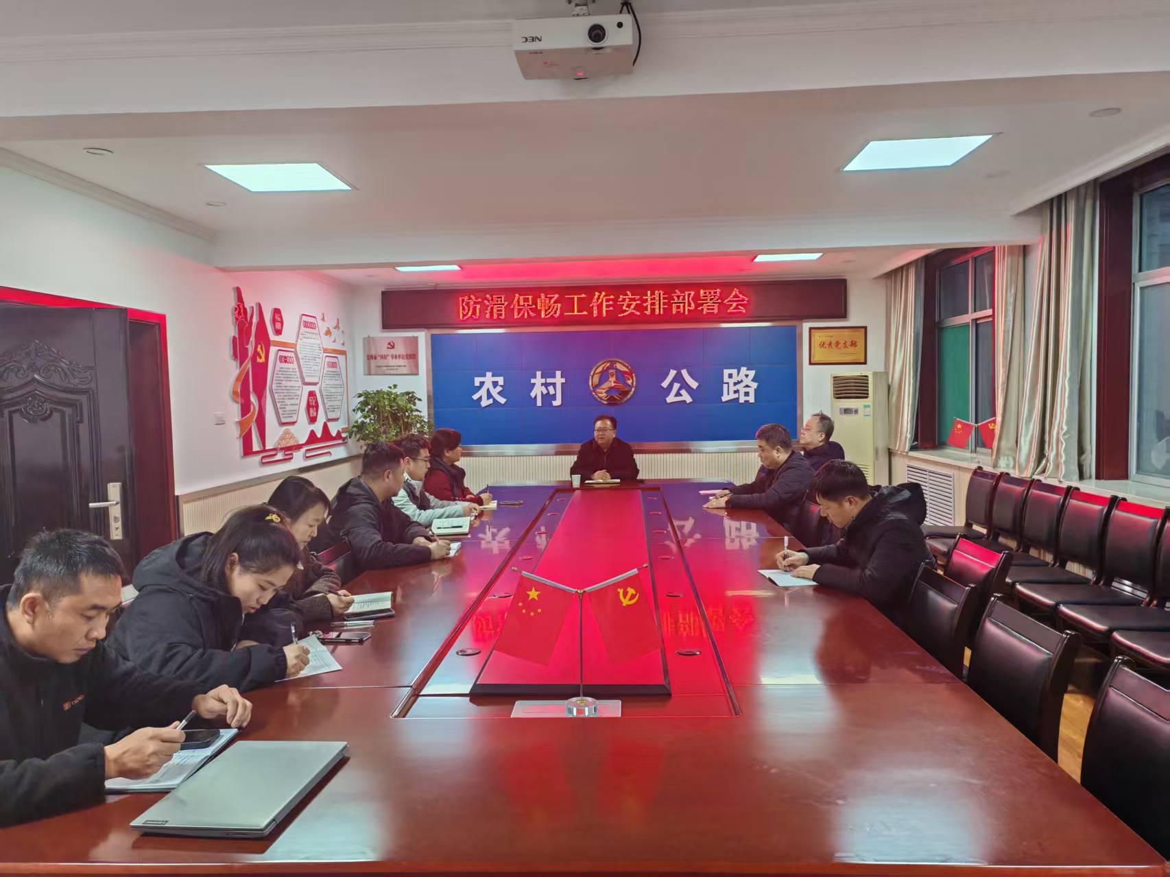 7d269bf7b043f99d6406ad6fcda42b2e