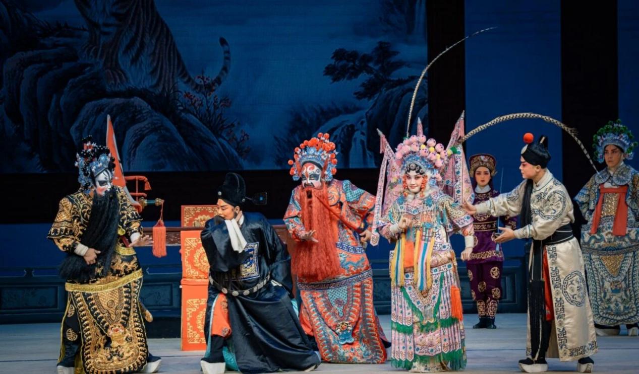 402f197bb2adf90f62a29369e3b9e326