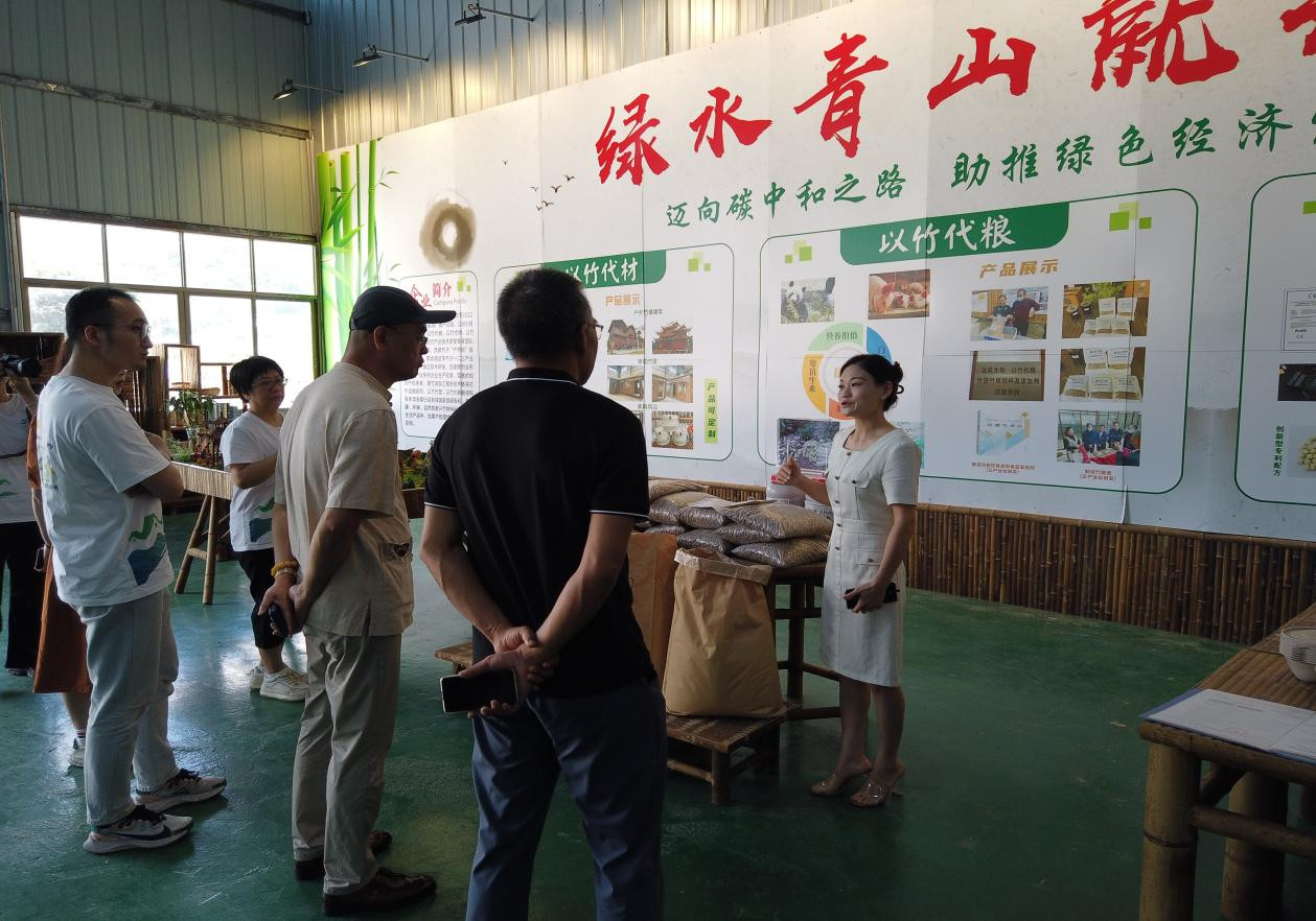 高校开展“三下乡”“三传一助”赋能乡村振兴_南方网