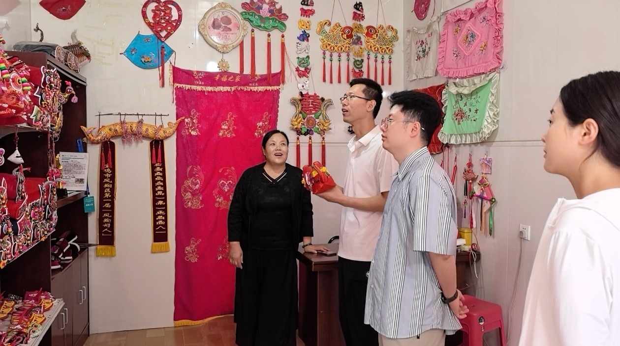 cce73553c6dbe0d2bc0f16e0a2a7f904