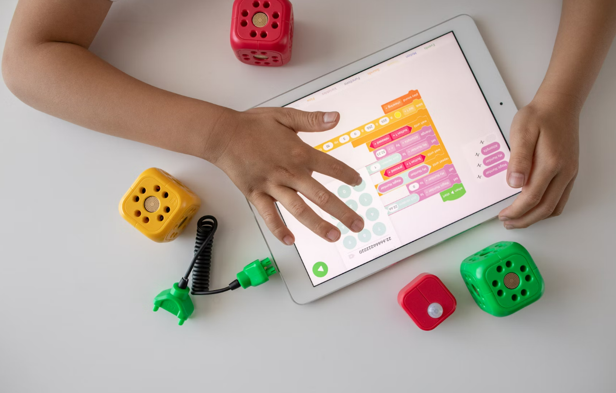 AI在教育領(lǐng)域的應(yīng)用-AI和教育結(jié)合的方向