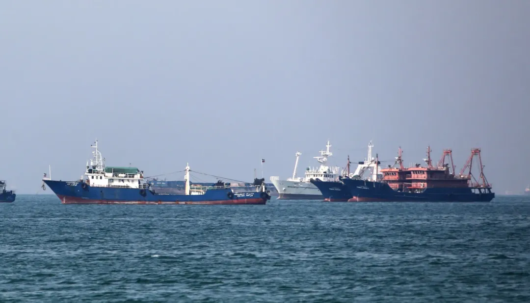 ▲霍爾木茲海峽平日里的繁忙景象