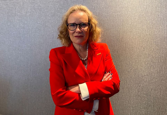 德国默克集团CEO葛丽鹤：对华“脱钩”将付出巨大经济代价_手机新浪网