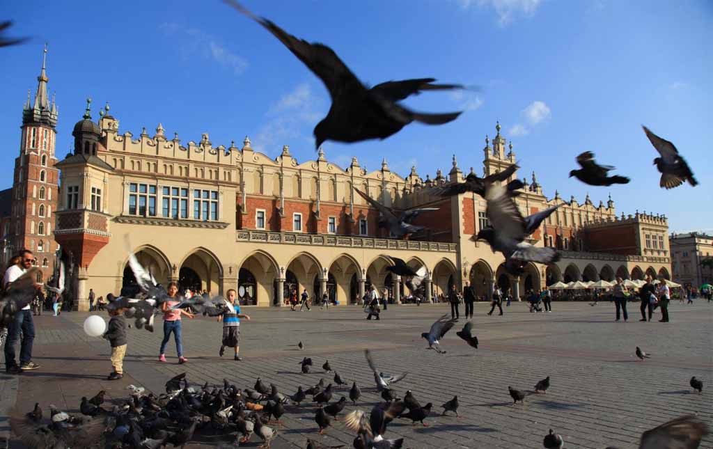 波兰旅游多少钱_中航国旅官网