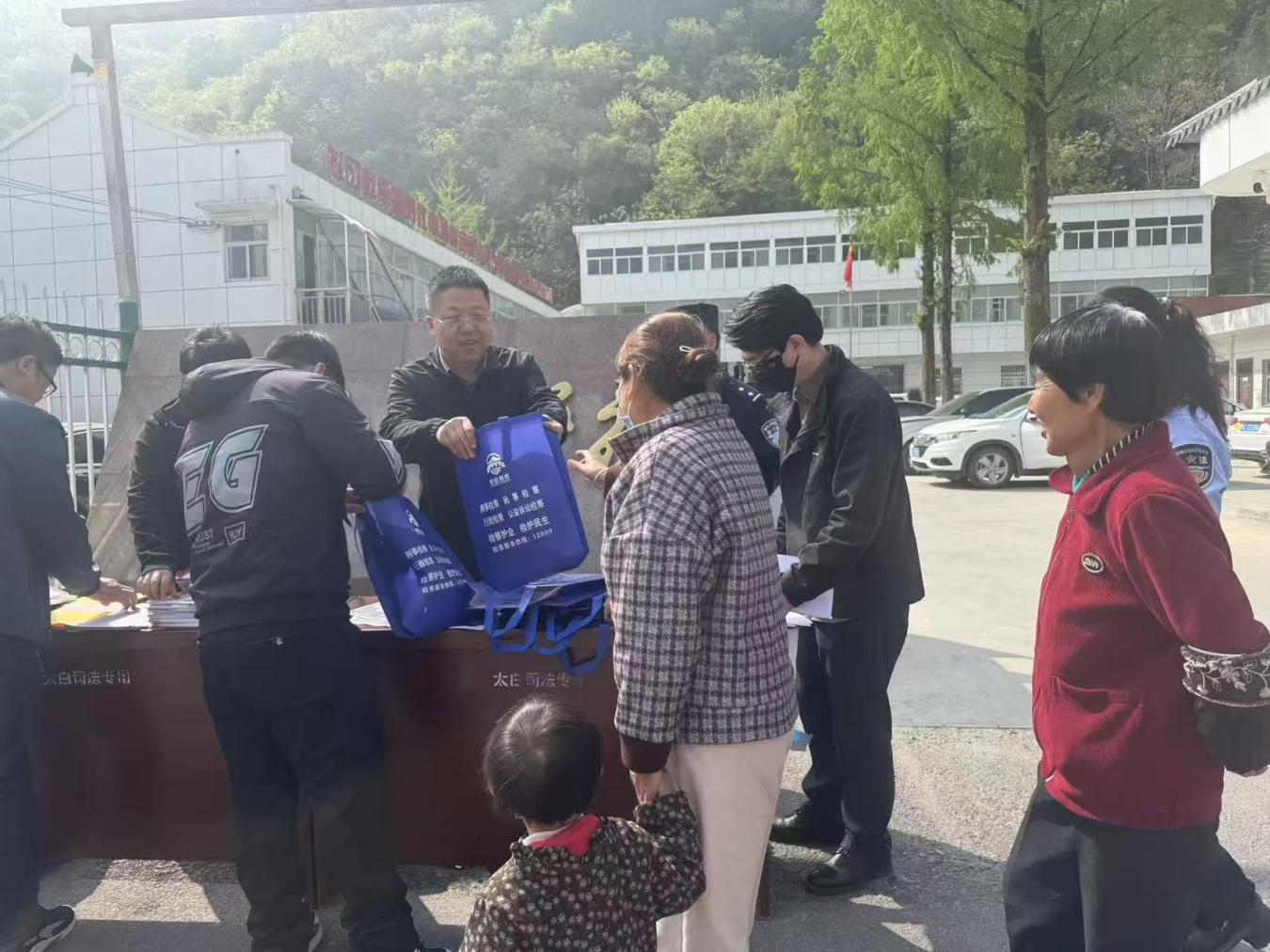 4c5b5d12b5f998fe376e75e591ab75c3