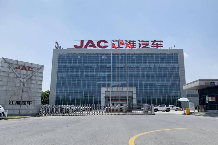 发布2025年半年度报告显示,公司上半年
