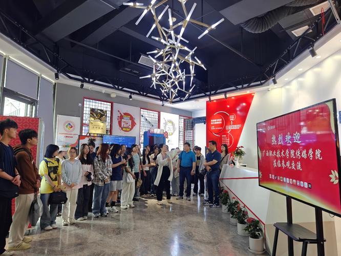 2024年4月,新闻采编与制作专业师生前往江西仟得文化传播有限公司与