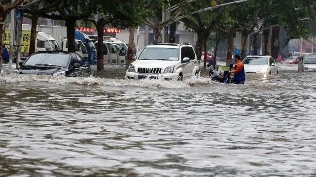 暴雨洪灾过后,要小心这些传染病找上门