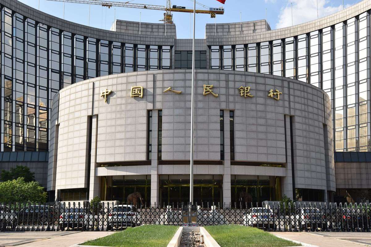 无奈的困局:央行的钱为什么流不到企业?